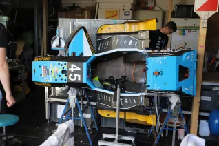 brs_motorsport_dreh_in_der_werkstatt_20210923_foto_juri_kuestenmacher_30.jpg (DE)